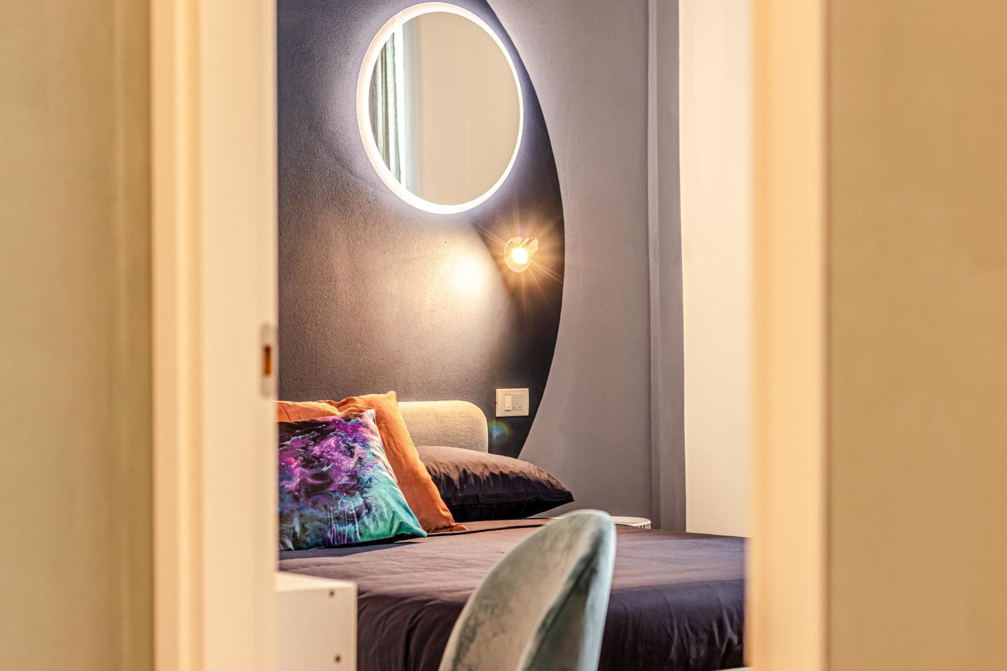 Moonlight Stylish Central, Hospital & Station Livorno Ngoại thất bức ảnh