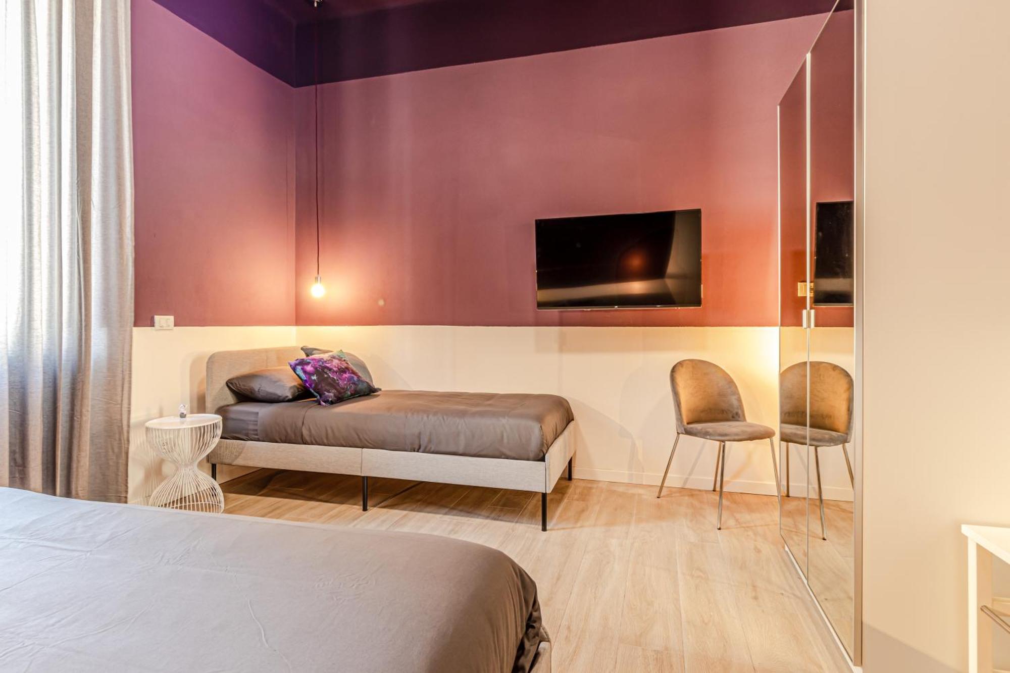 Moonlight Stylish Central, Hospital & Station Livorno Ngoại thất bức ảnh
