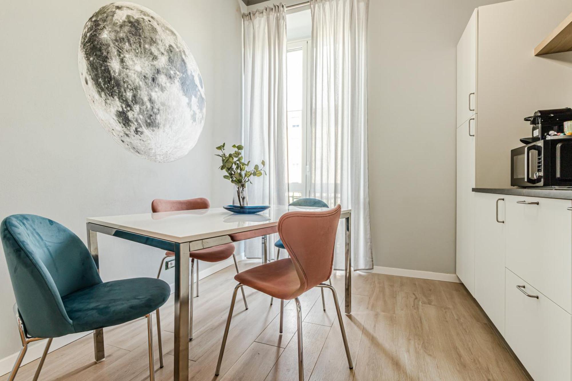 Moonlight Stylish Central, Hospital & Station Livorno Ngoại thất bức ảnh
